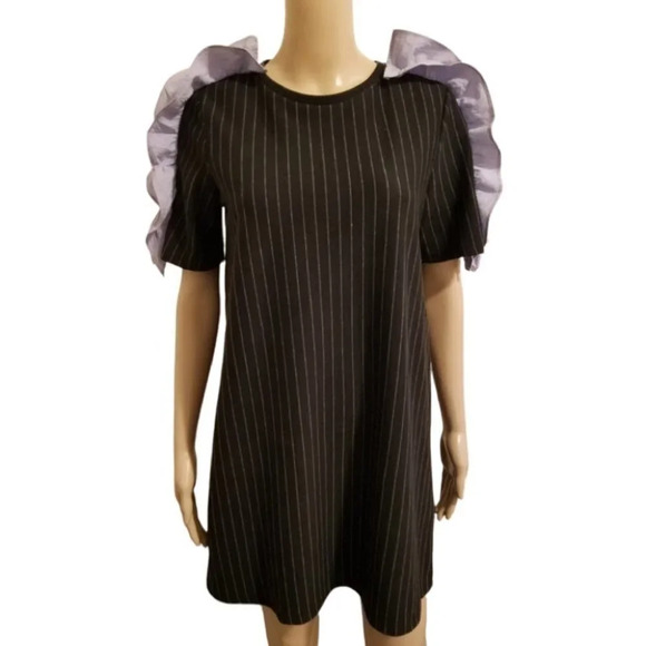 Oversize Pinstripe Lavender Ruffle-Shoulder Dress by ZARA - Picture 1 of 7